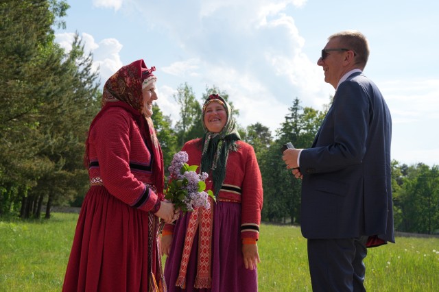 Jūrkalnes etnogrāfiskias ansamblis "Maģie suiti"